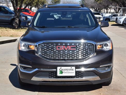 Used 2019 GMC Acadia Denali w/ Technology Package image 3