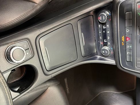 Used 2015 Mercedes-Benz CLA 250 image 16
