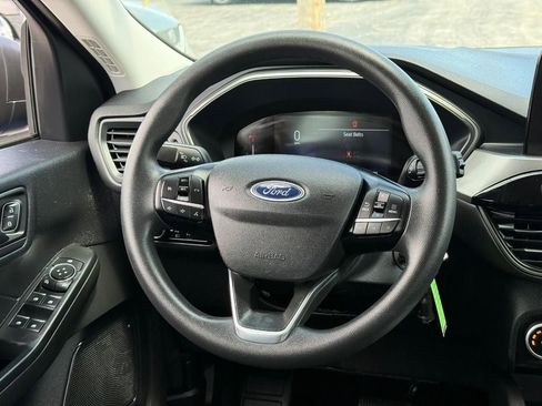 Used 2023 Ford Escape FWD image 12