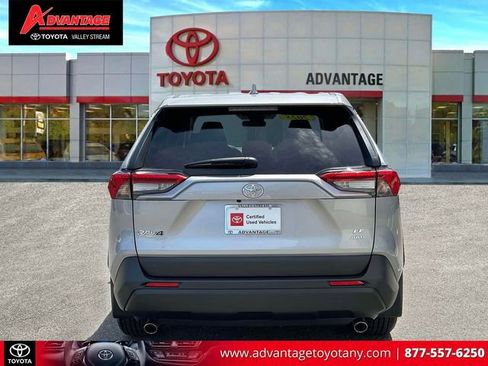Certified 2025 Toyota RAV4 LE AWD/4WD image 8