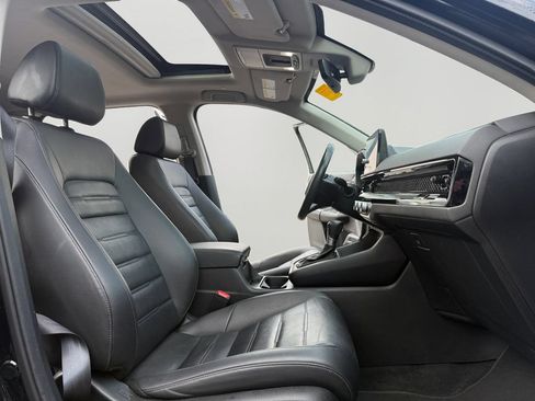 Used 2024 Honda CR-V EX-L image 24