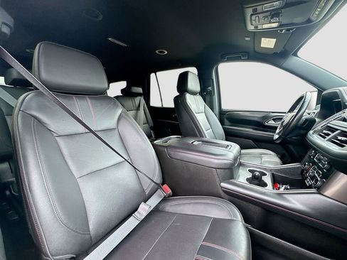 Used 2022 Chevrolet Tahoe RST w/ Luxury Package AWD/4WD image 30