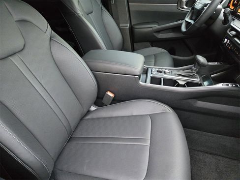 New 2026 Kia Sorento S image 10