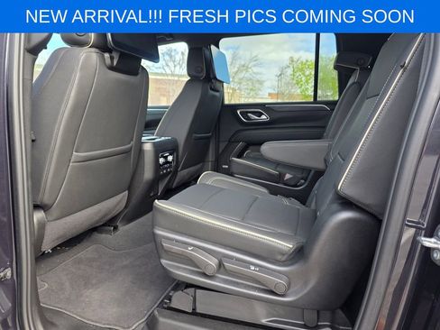 Certified 2024 GMC Yukon XL SLT w/ SLT Luxury Package image 15