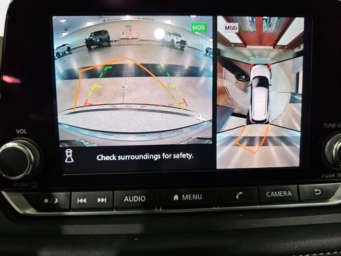 Used 2021 Nissan Rogue SL AWD/4WD image 25
