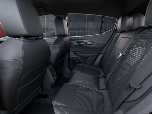 New 2026 Alfa Romeo Tonale image 23