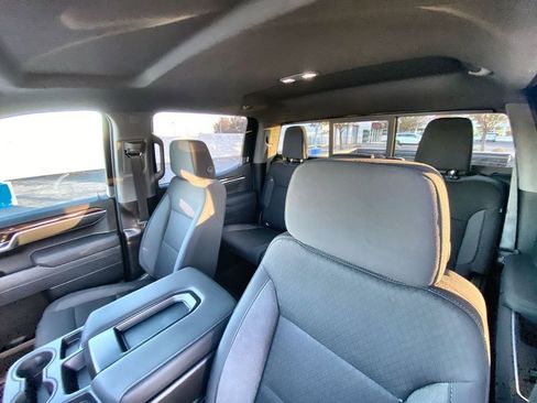 New 2026 GMC Sierra 1500 SLE w/ Preferred Package RWD image 32
