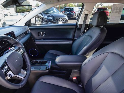Used 2025 Hyundai Ioniq 5 Limited image 46