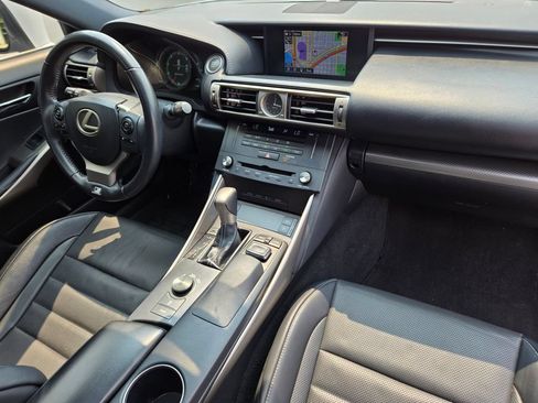 Used 2015 Lexus IS 250 w/ F-Sport Package RWD image 9