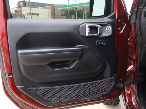 Used 2021 Jeep Wrangler Unlimited Sport AWD/4WD image 15