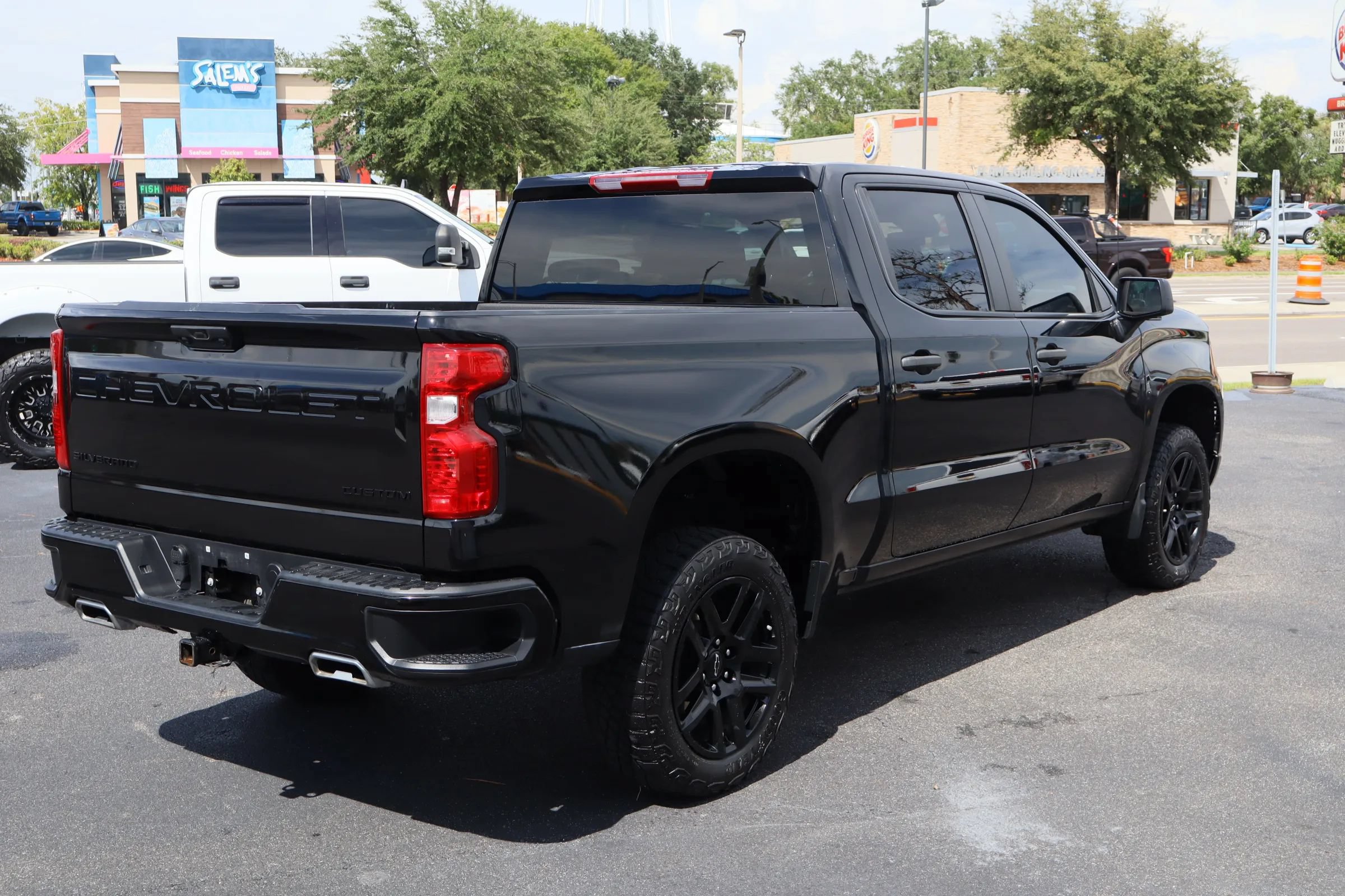 Used 2024 Chevrolet Silverado 1500 Custom Trail Boss w/ Midnight Edition AWD/4WD image 7