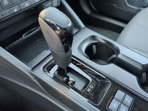 New 2026 Subaru Outback Limited AWD/4WD image 32