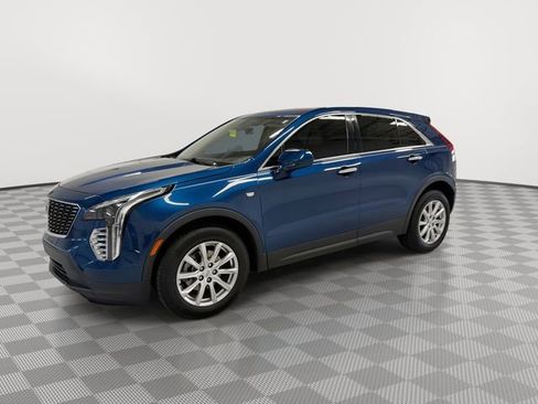 Certified 2019 Cadillac XT4 Luxury FWD image 7