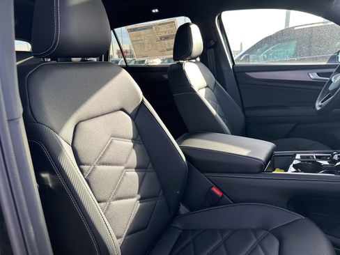 New 2026 Volkswagen Atlas Cross Sport SE AWD/4WD image 36