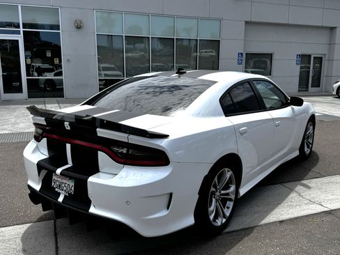 Used 2021 Dodge Charger R/T RWD image 4