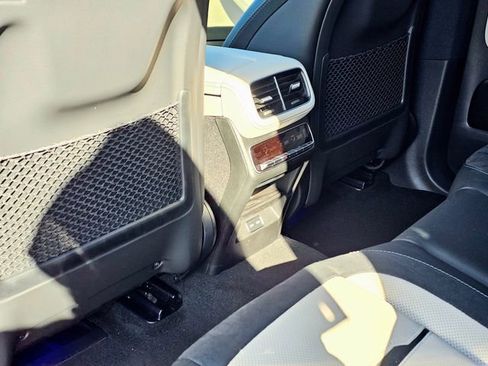 New 2026 Mercedes-Benz GLE 53 AMG 4MATIC Coupe image 24