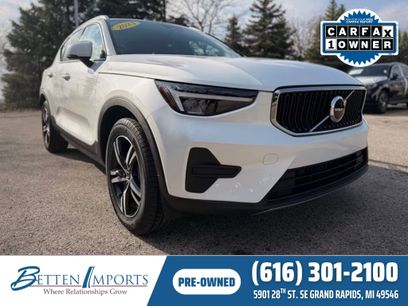 Used 2023 Volvo XC40 B5 Core w/ Convenience Package
