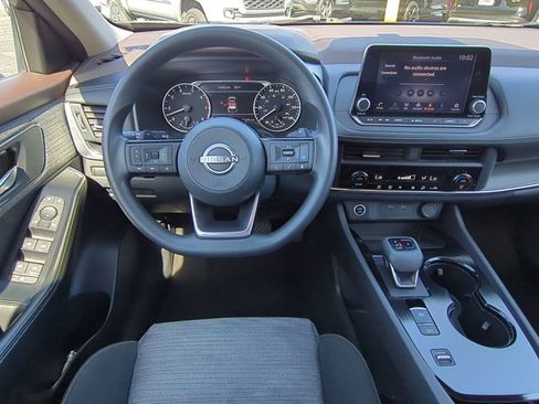 Certified 2023 Nissan Rogue SV image 17