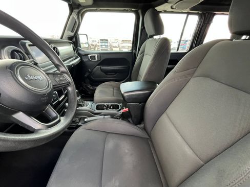 Used 2023 Jeep Wrangler Unlimited Sport AWD/4WD image 24