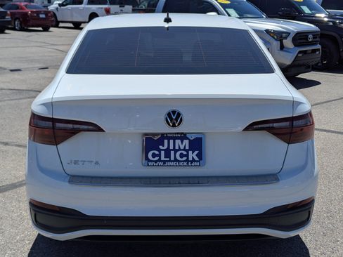 Used 2024 Volkswagen Jetta S FWD image 3