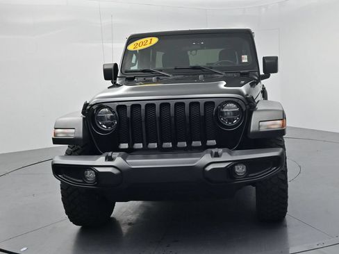 Used 2021 Jeep Wrangler Unlimited Sport AWD/4WD image 3
