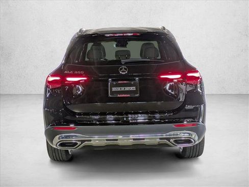 New 2026 Mercedes-Benz GLC 300 image 8
