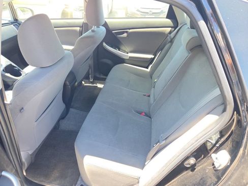 Used 2014 Toyota Prius Two FWD image 12