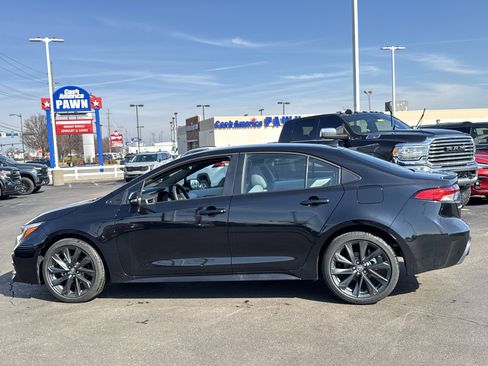 Used 2026 Toyota Corolla SE image 13