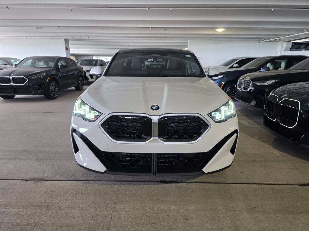 New 2026 BMW X2 xDrive28i w/ Convenience Package AWD/4WD image 2