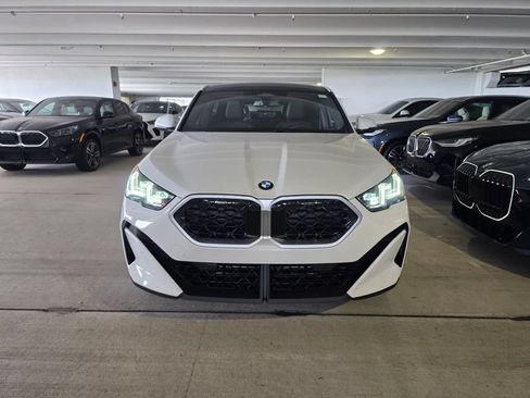 New 2026 BMW X2 xDrive28i w/ Convenience Package AWD/4WD image 2
