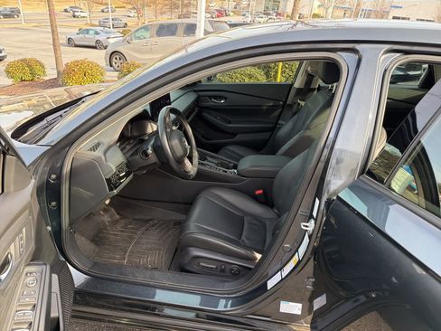 Certified 2023 Honda Accord EX-L image 16