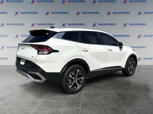 Used 2025 Kia Sportage EX AWD/4WD image 5