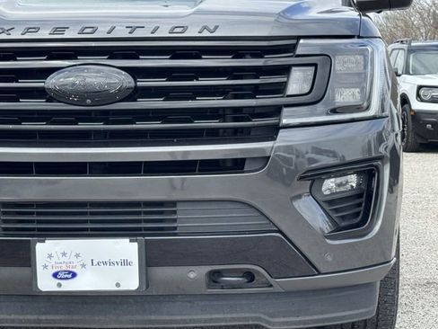 Used 2021 Ford Expedition Max Limited image 9
