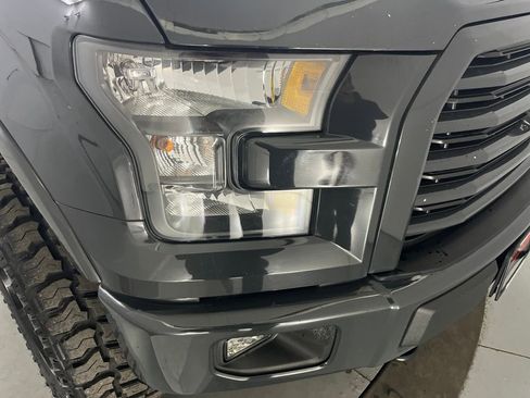 Used 2016 Ford F150 XLT w/ Equipment Group 302A Luxury image 34