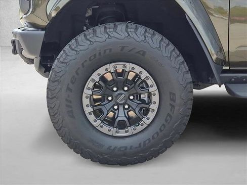 Used 2025 Ford Bronco Raptor AWD/4WD image 23