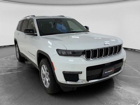 Used 2021 Jeep Grand Cherokee L Limited AWD/4WD image 1