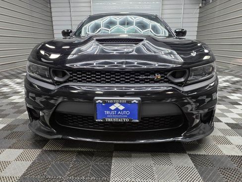 Used 2022 Dodge Charger Scat Pack w/ Plus Group RWD image 3