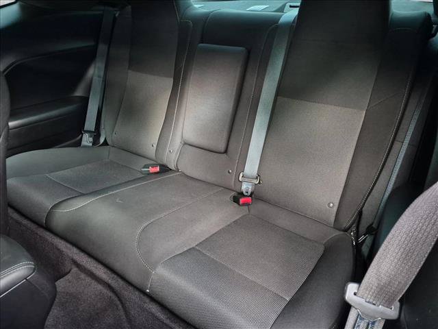 Used 2016 Dodge Challenger R/T Scat Pack w/ Technology Group RWD image 18