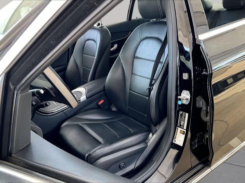 Used 2017 Mercedes-Benz C 300 Sedan image 8