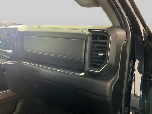 Used 2024 Chevrolet Silverado 1500 RST w/ Convenience Package II AWD/4WD image 17