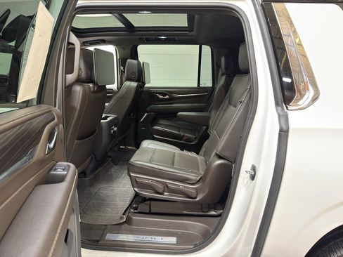 Certified 2023 GMC Yukon XL Denali w/ Max Trailering Package image 13