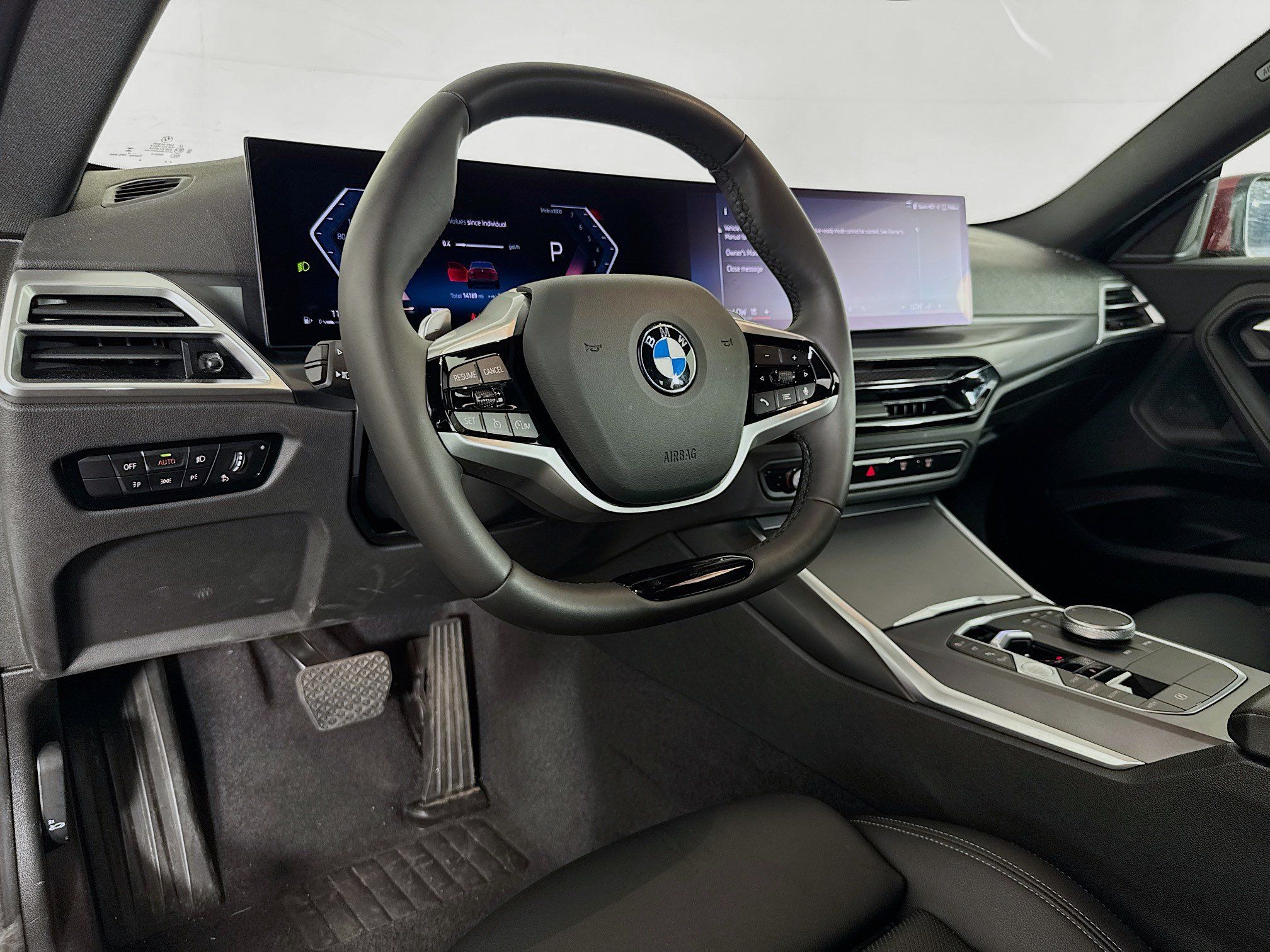 Used 2025 BMW 230i Coupe w/ Premium Package RWD image 21