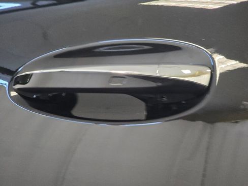 New 2026 Mercedes-Benz GLE 63 AMG S image 22