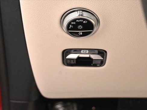 Certified 2026 Mercedes-Benz GLC 300 4MATIC image 10