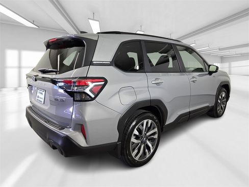 New 2025 Subaru Forester Touring image 4