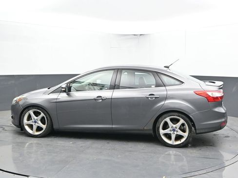 Used 2014 Ford Focus Titanium FWD image 7