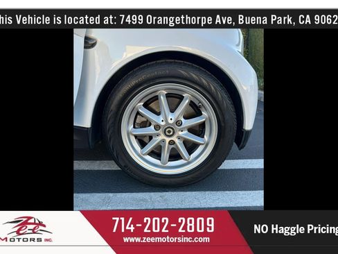 Used 2014 smart fortwo pure image 34