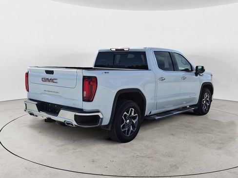 Used 2025 GMC Sierra 1500 SLT w/ SLT Convenience Package AWD/4WD image 5