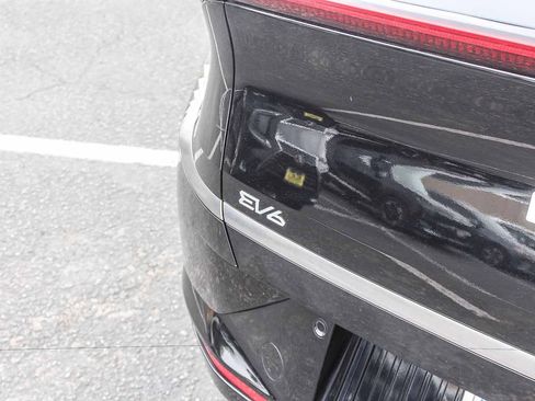 Used 2024 Kia EV6 Wind w/ Wind Technology Package RWD image 9