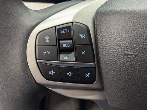 New 2026 Ford Explorer Active w/ Active Comfort Package image 12